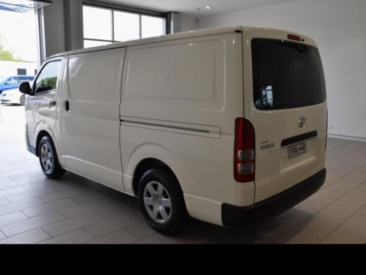 2014 Toyota Hiace Van (French Vanilla)