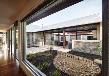 Installing Double Glazed Windows in Melbourne