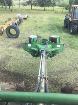 2008 John Deere 3510 Harvester