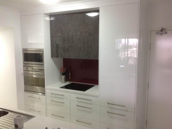 Kitchen cabinet makers gold coast