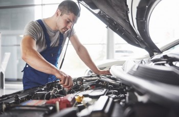  Trusted Car Mechanic in Melbourne - BIP Auto Spares
