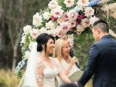 Popular Sydney marriage celebrant for all ceremonies 
