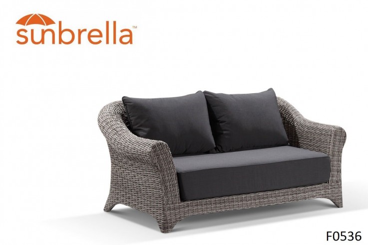 Versailles 2-Seat Wicker Sofa Chair