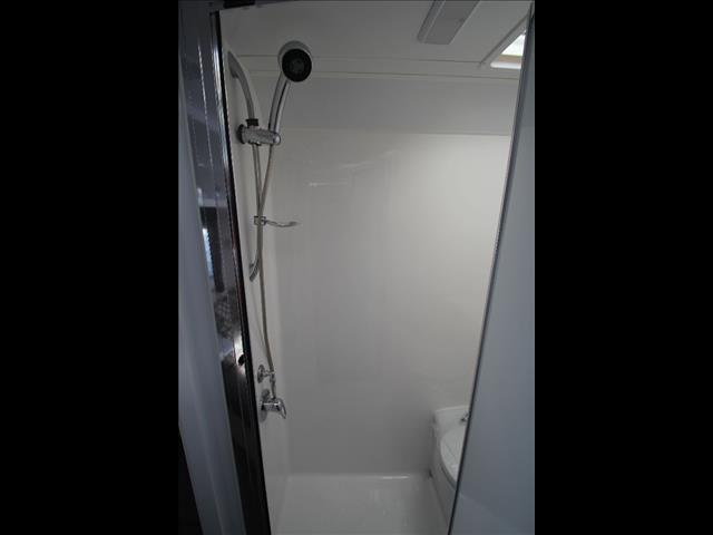 15'6 Micro single beds shower/toilet 