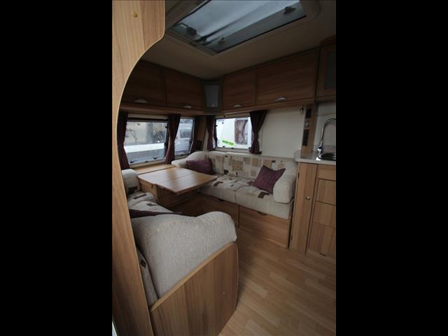 2012 Bailey Pamplona with ensuite shower