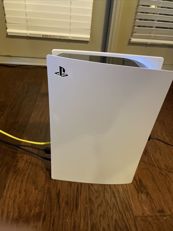 Sony PlayStation 5 CHAT: +17622334358
