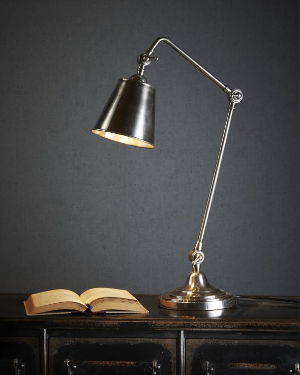 ANSADO TABLE LAMP IN SILVER