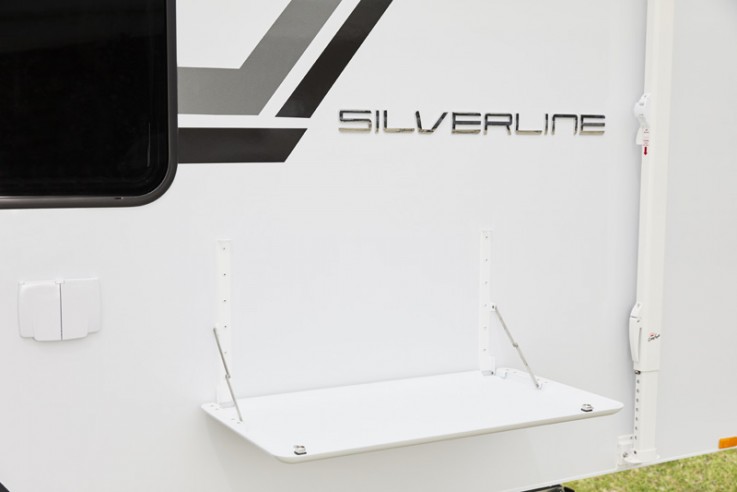  Silverline Caravan 