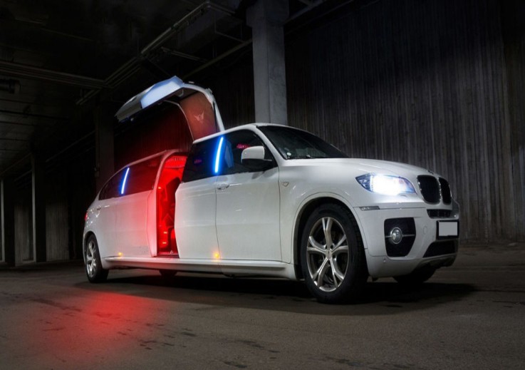 Chauffeur Cars - Melbourne Cab Limo