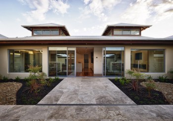 Best Quality Aluminium Sliding Doors in Melbourne | Rylock Windows & Doors