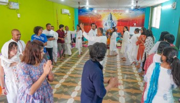 online yoga teacher training in Rishikes