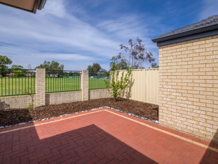 6/103 Leach Highway, Wilson    