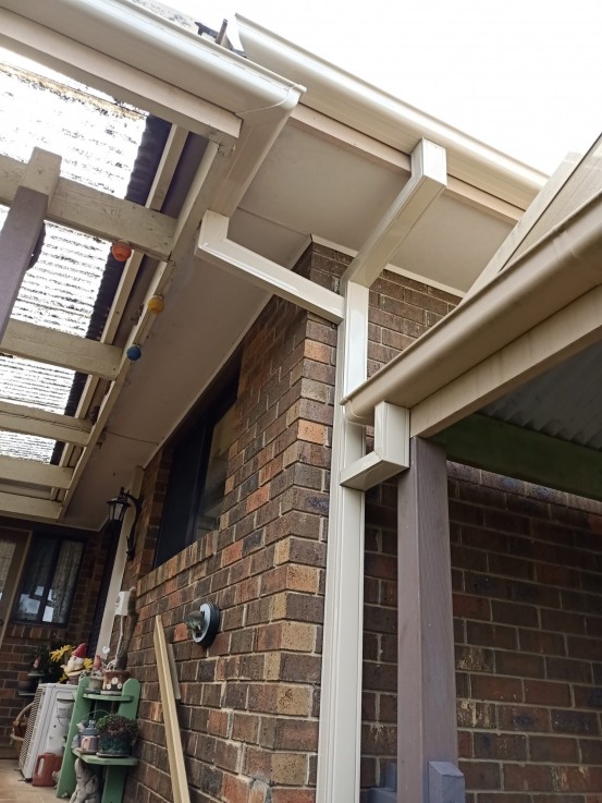 Prompt and Reliable Gutter Installation and Replacement Services Across Victoria