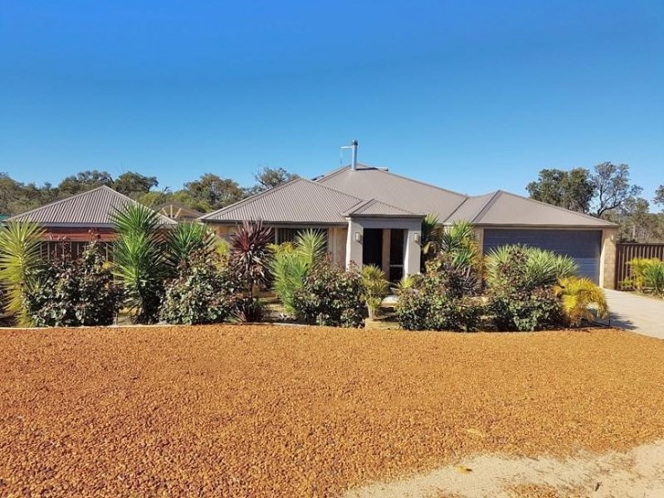 153 ROSEWOOD DRIVE, CHITTERING
