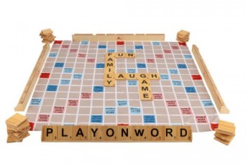 Giant Size play On Words Set w/Carry Bag