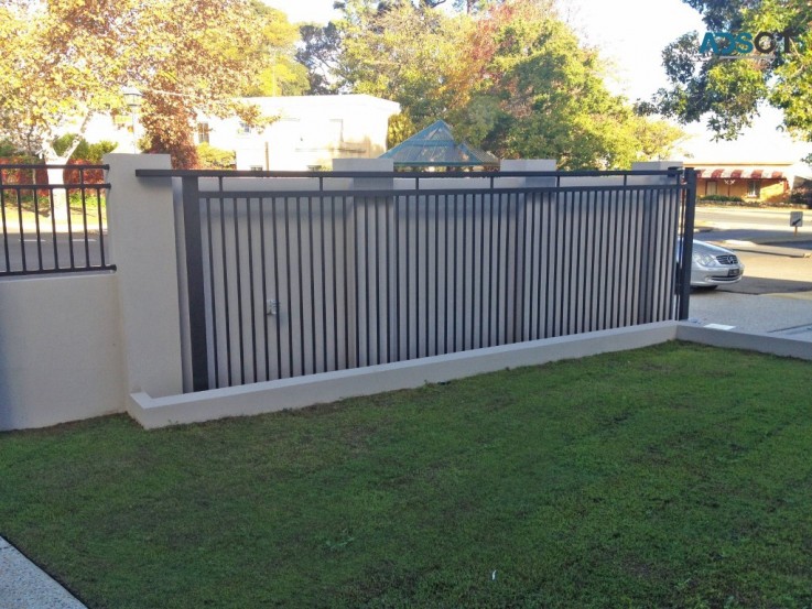 Top-Notch Driveway Swing Gates in Perth