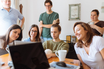 Avail Online Assignment Help That Fits Your Budget