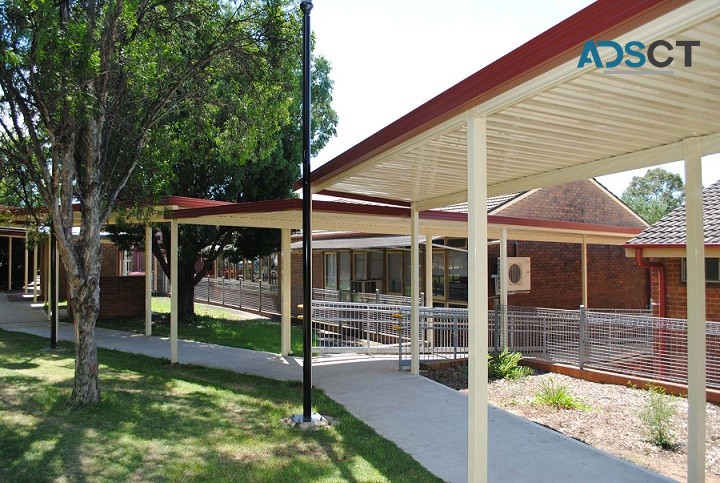 Improve the Looks of Your Outdoors with Patio Roofing Solutions