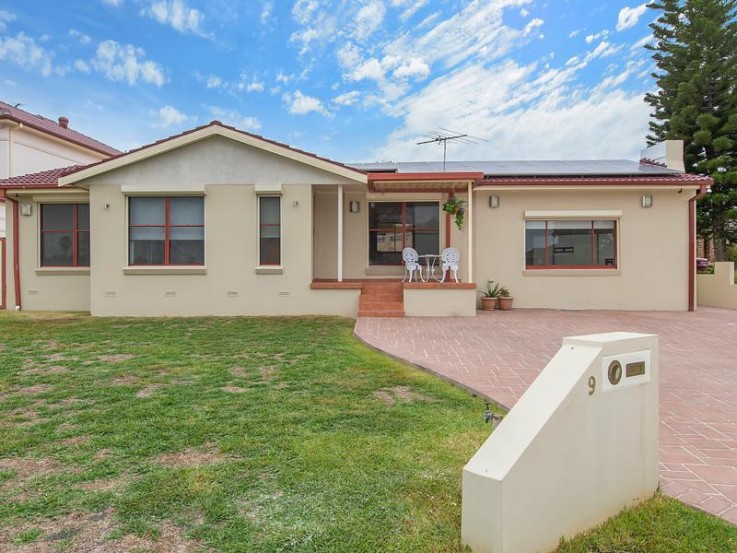 9 Shelley Place Wetherill Park NSW 2164