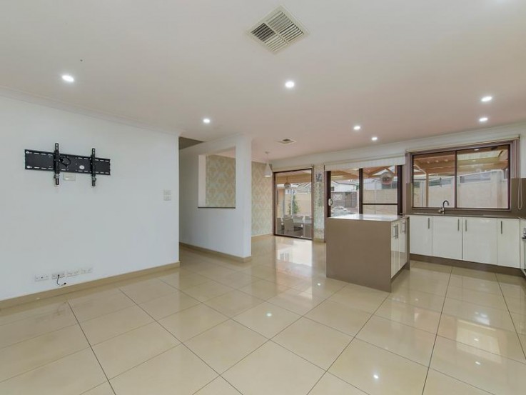 9 Shelley Place Wetherill Park NSW 2164