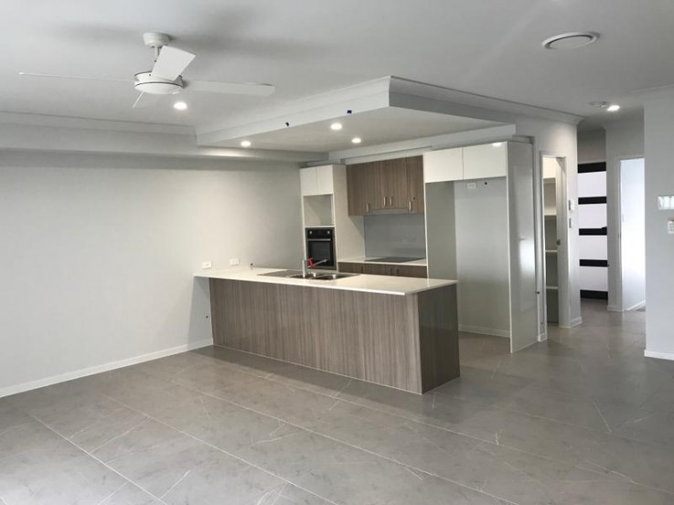 1/146 Marina Quays Blvd Hope Island Qld 