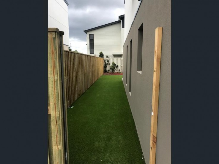 1/146 Marina Quays Blvd Hope Island Qld 