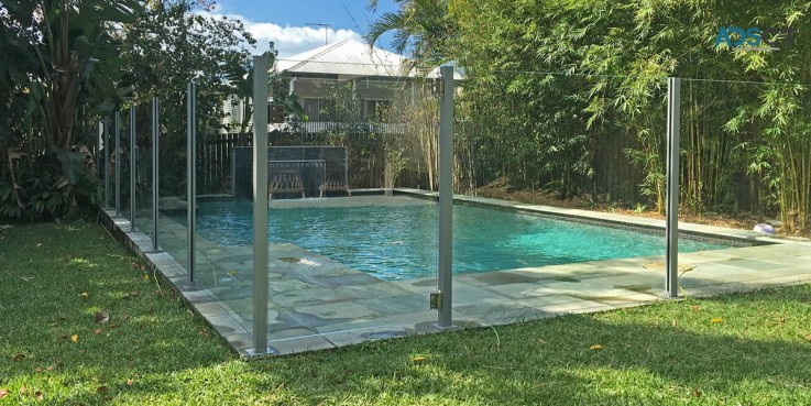 Clear Brilliance - Frameless glass pool fencing Melbourne