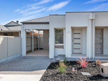 Near New Torrens Title Home ~ Easy-Care 