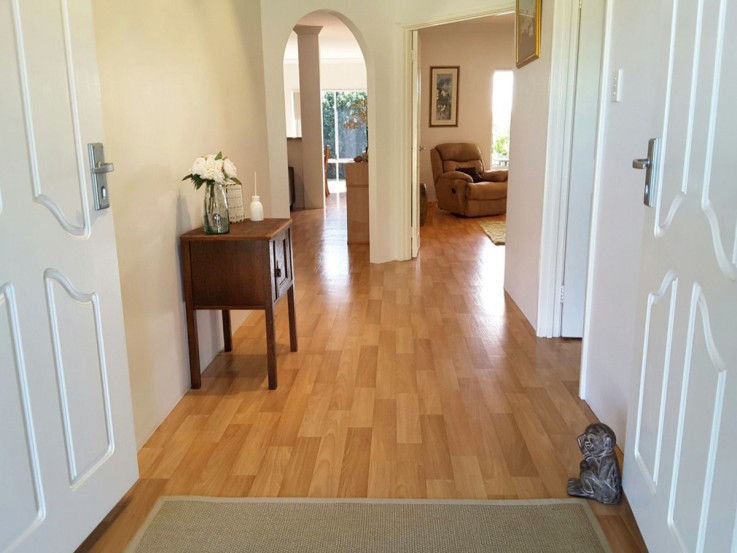 Fantastic Location - Bluff Point Estate