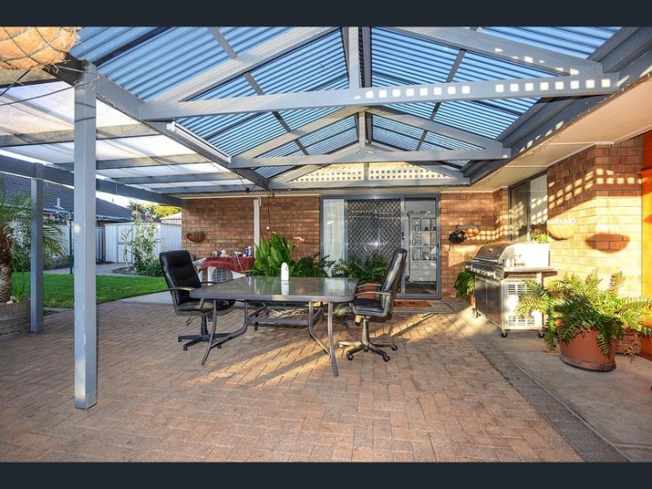 75 Endeavour Drive Seaford Rise SA 5169