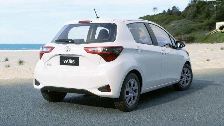 Toyota Yaris Ascent Hatch Manual