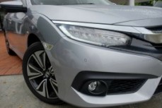 2017 Honda Civic Sedan VTi-LX