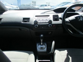 2011 Honda Civic VTi-L Sedan
