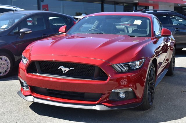 2017 Ford Mustang GT Fastback Fastback
