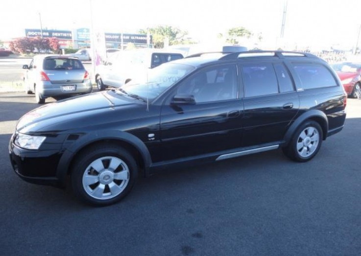 2004 HOLDEN ADVENTRA VY II CX8 WAGON FOR