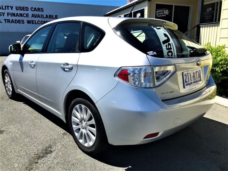 2011 Subaru Impreza R (awd) MY11
