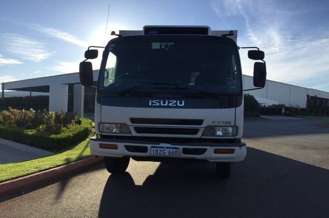 Isuzu FRR500 SITEC 220...