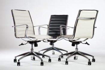 BOARDROOM CHAIR
