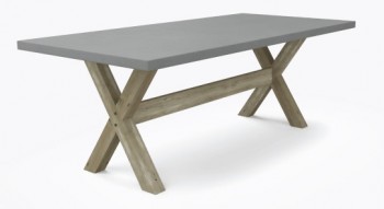Pampero Dining Table