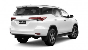 018 Toyota Fortuner GXL Automatic (Glaci