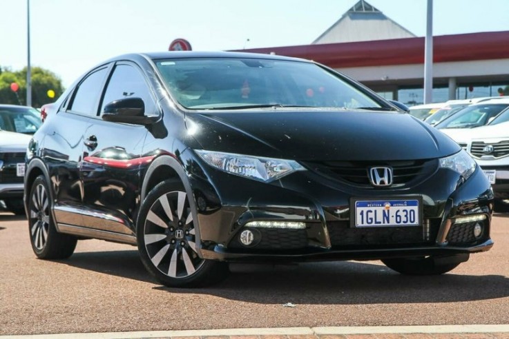2013 Honda Civic Vti-l Hatchback (Black)
