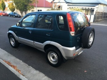 2003 Daihatsu Terios 