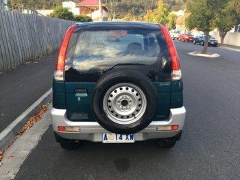 2003 Daihatsu Terios 