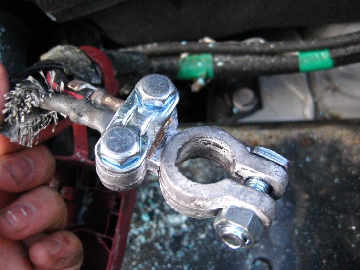  Battery Cable & Terminal Replacement in Sydney Location