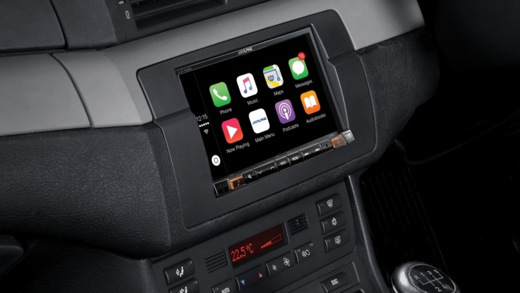 7″ Apple CarPlay / Android Auto iLX-702E
