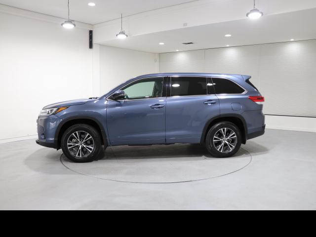 TOYOTA KLUGER GX (4X2) 2017