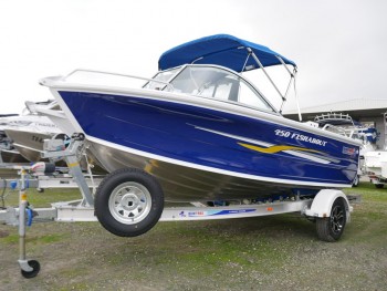 QUINTREX 450 FISHABOUT - RUNABOUT