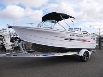 QUINTREX 490 FISHABOUT - RUNABOUT