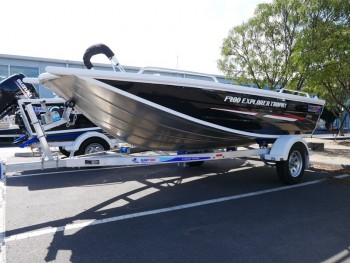 QUINTREX 481 FISHABOUT DLX - RUNABOUT