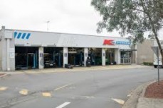 Kmart Tyre & Auto Repair and car Service CE Windsor
